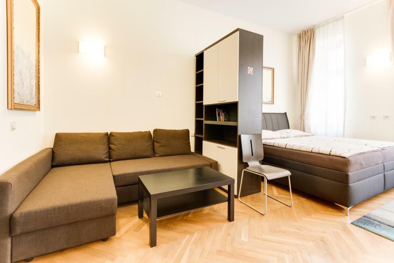 Halkova Studio Prag Eksteriør billede